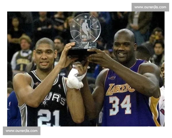 奥尼尔传奇比赛回顾 揭示巅峰时期的统治力与精彩瞬间